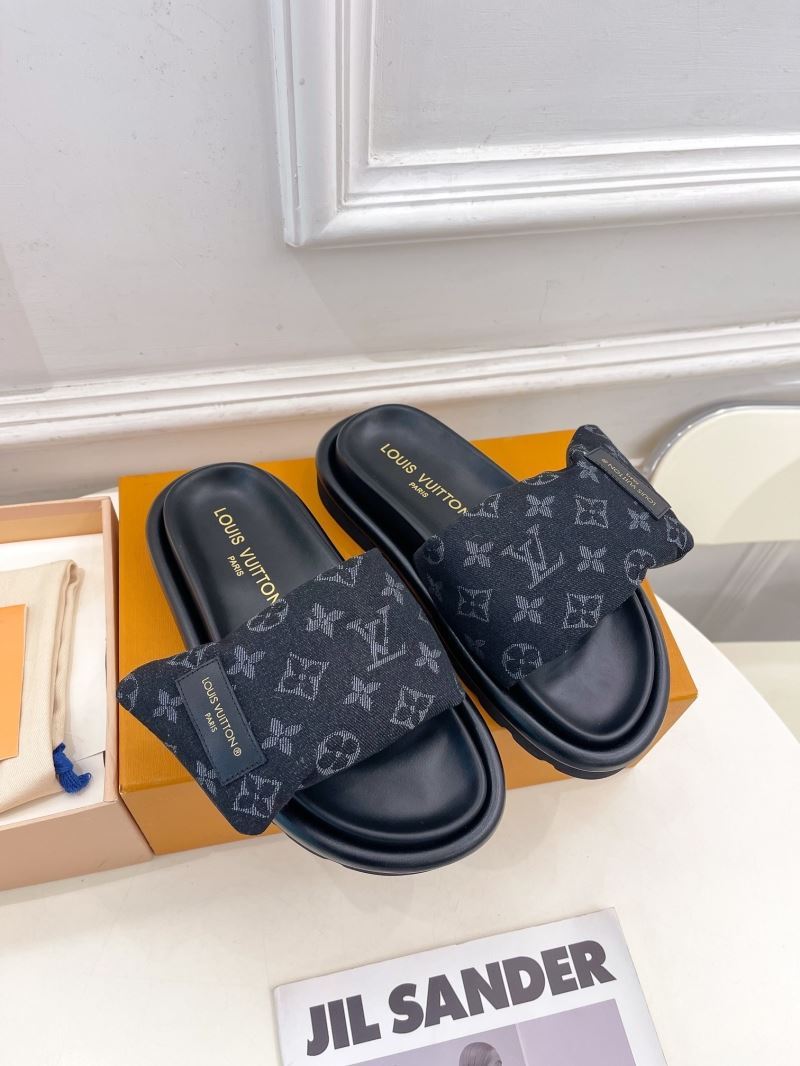 Louis Vuitton Slippers